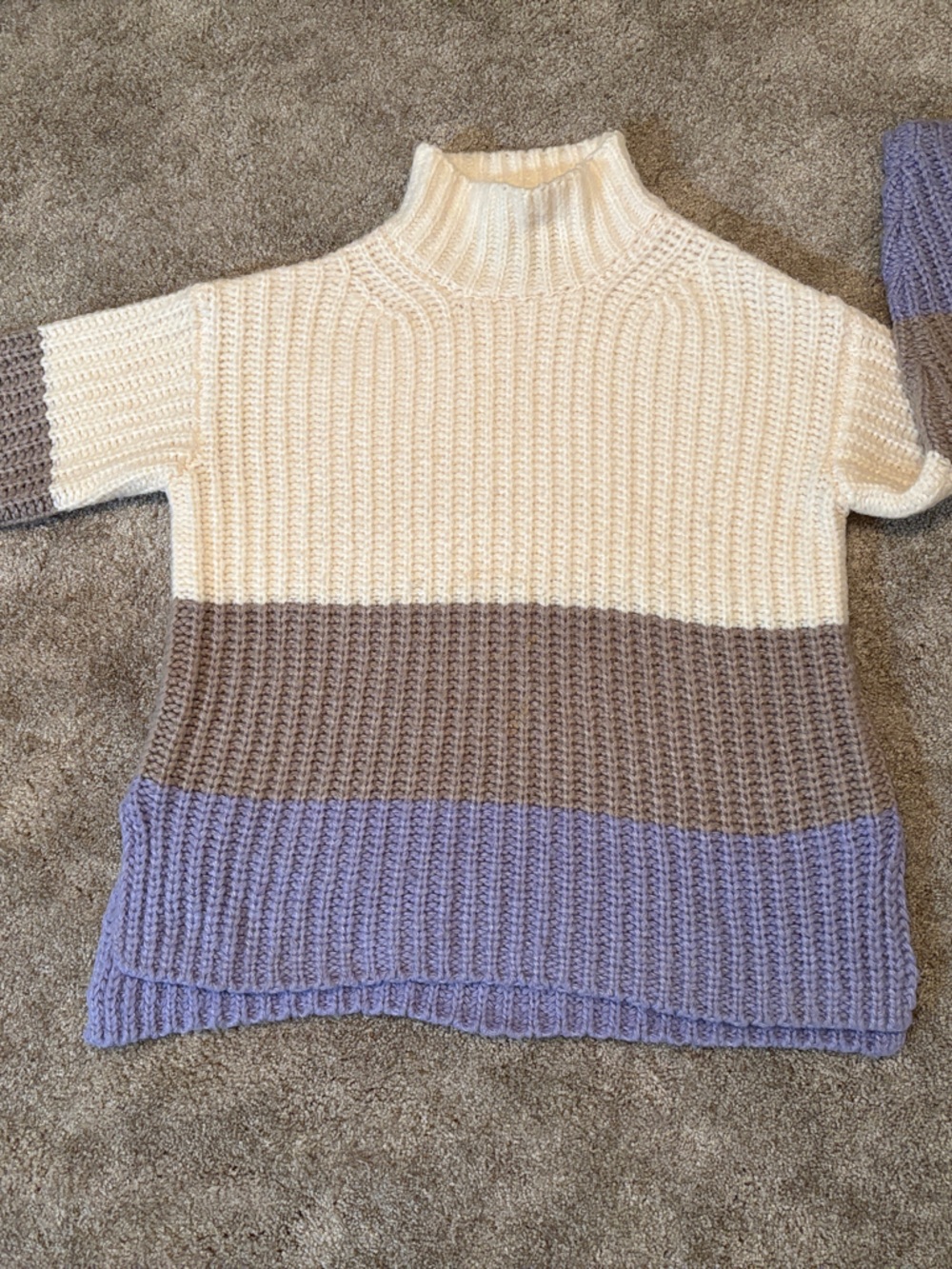4 % wool Ann Taylor Cream, Taupe & Lavender Colorblock Ribbed Turtleneck Sweater